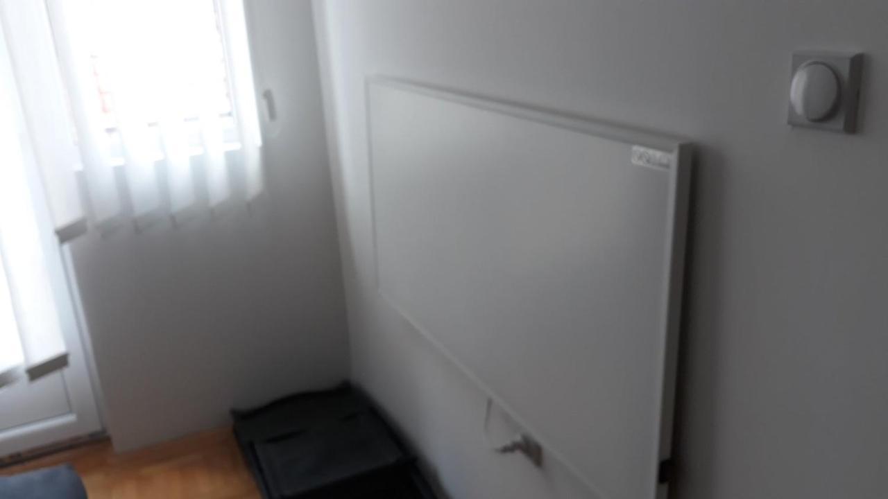 Apartman "Vienna" โซโคบานยา ภายนอก รูปภาพ